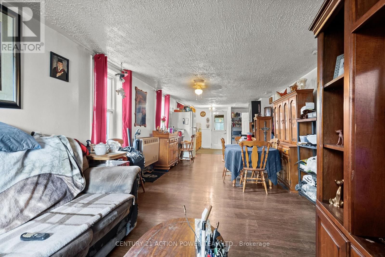 331 SEVENTH STREET EAST Image 12