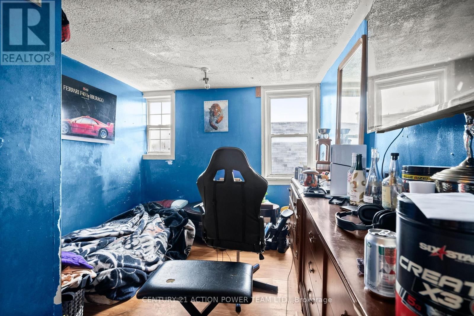 331 SEVENTH STREET EAST Image 15