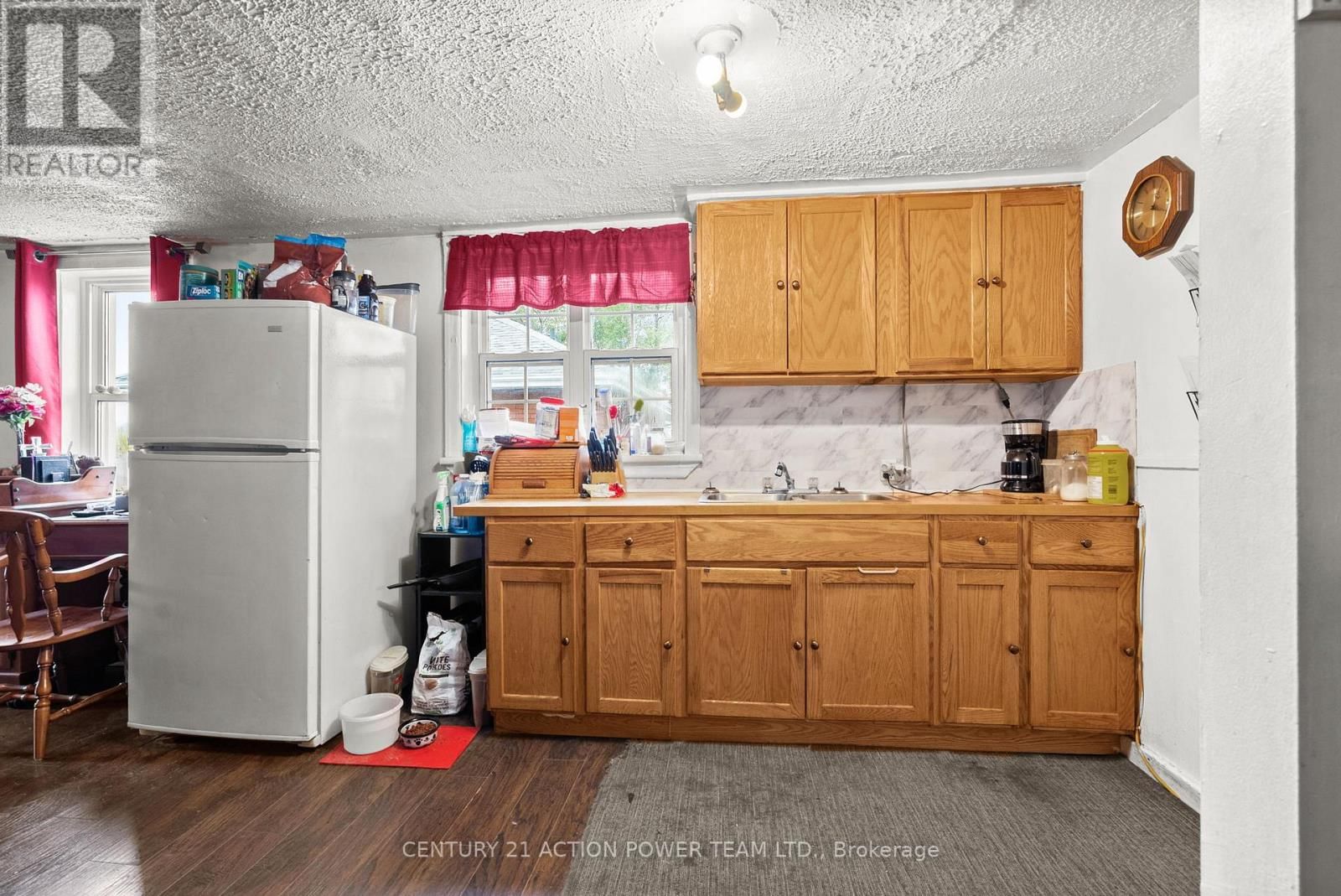 331 SEVENTH STREET EAST Image 7