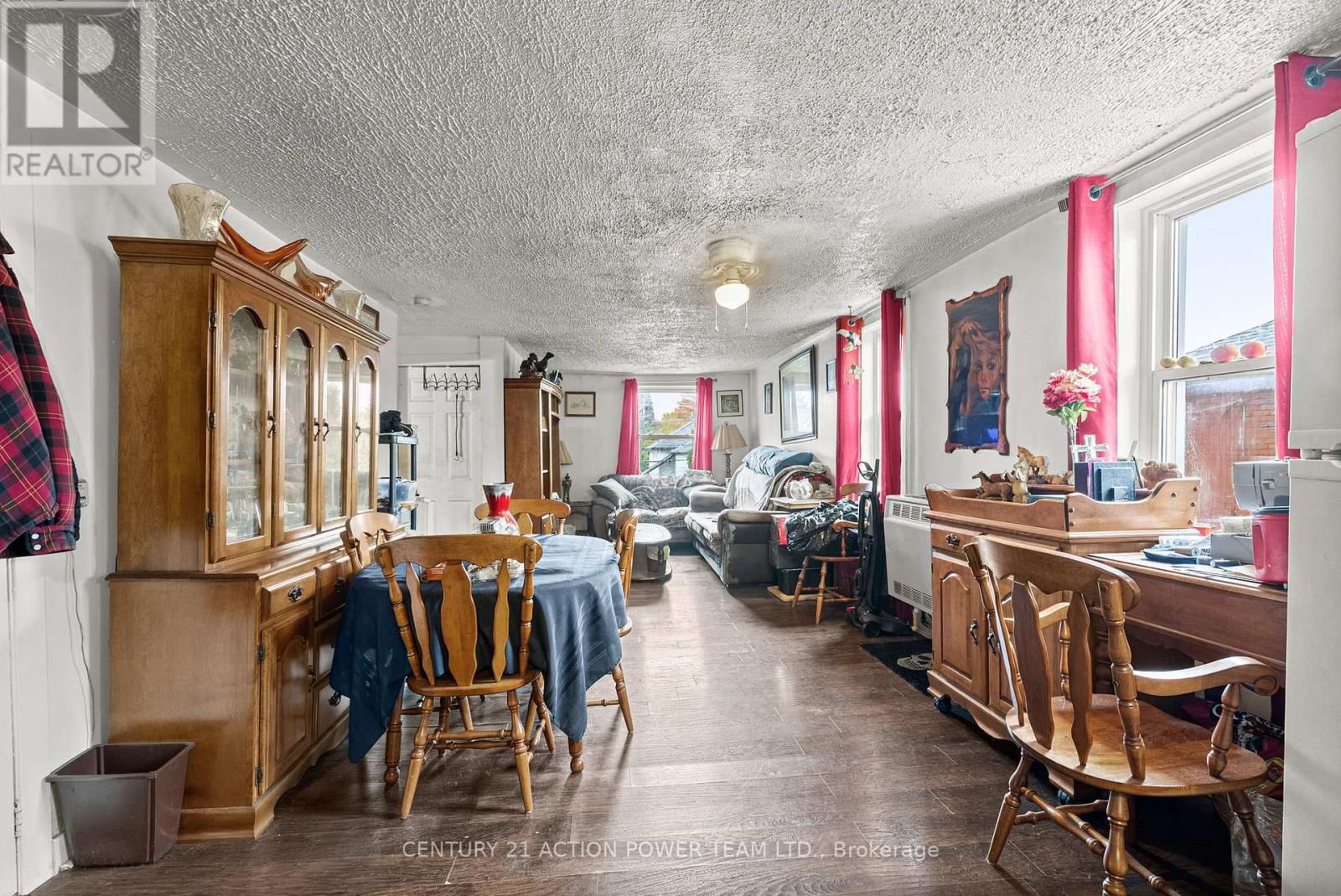 331 SEVENTH STREET EAST Image 9