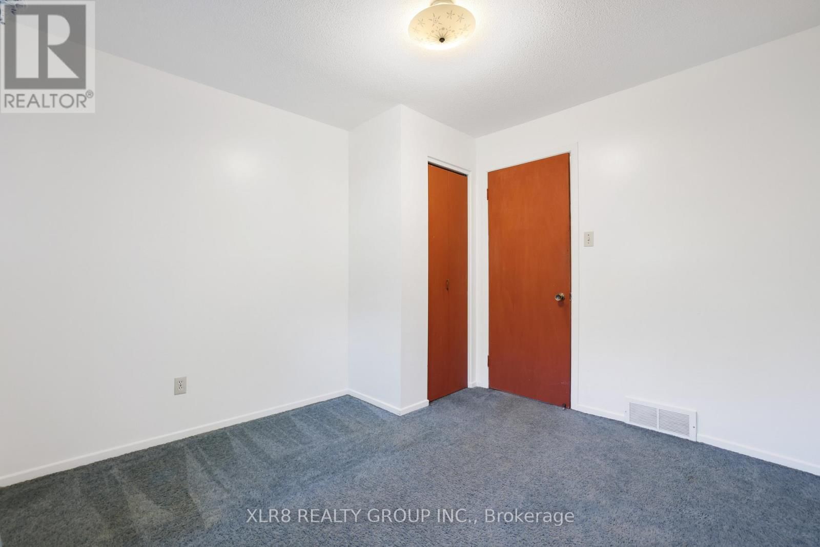 1996 OLD CARP ROAD Image 20