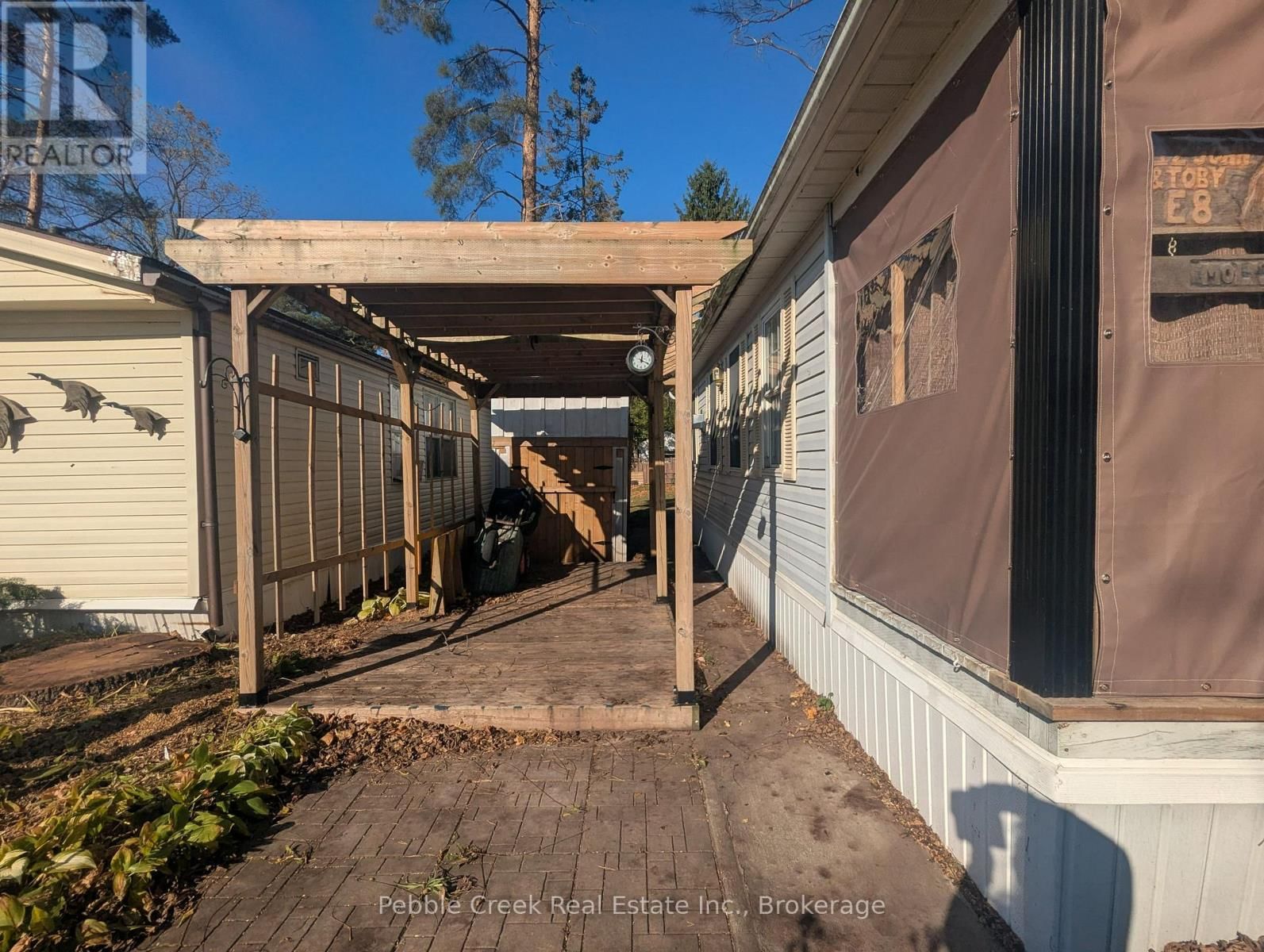 E8 - 77794 ORCHARD LINE Image 14