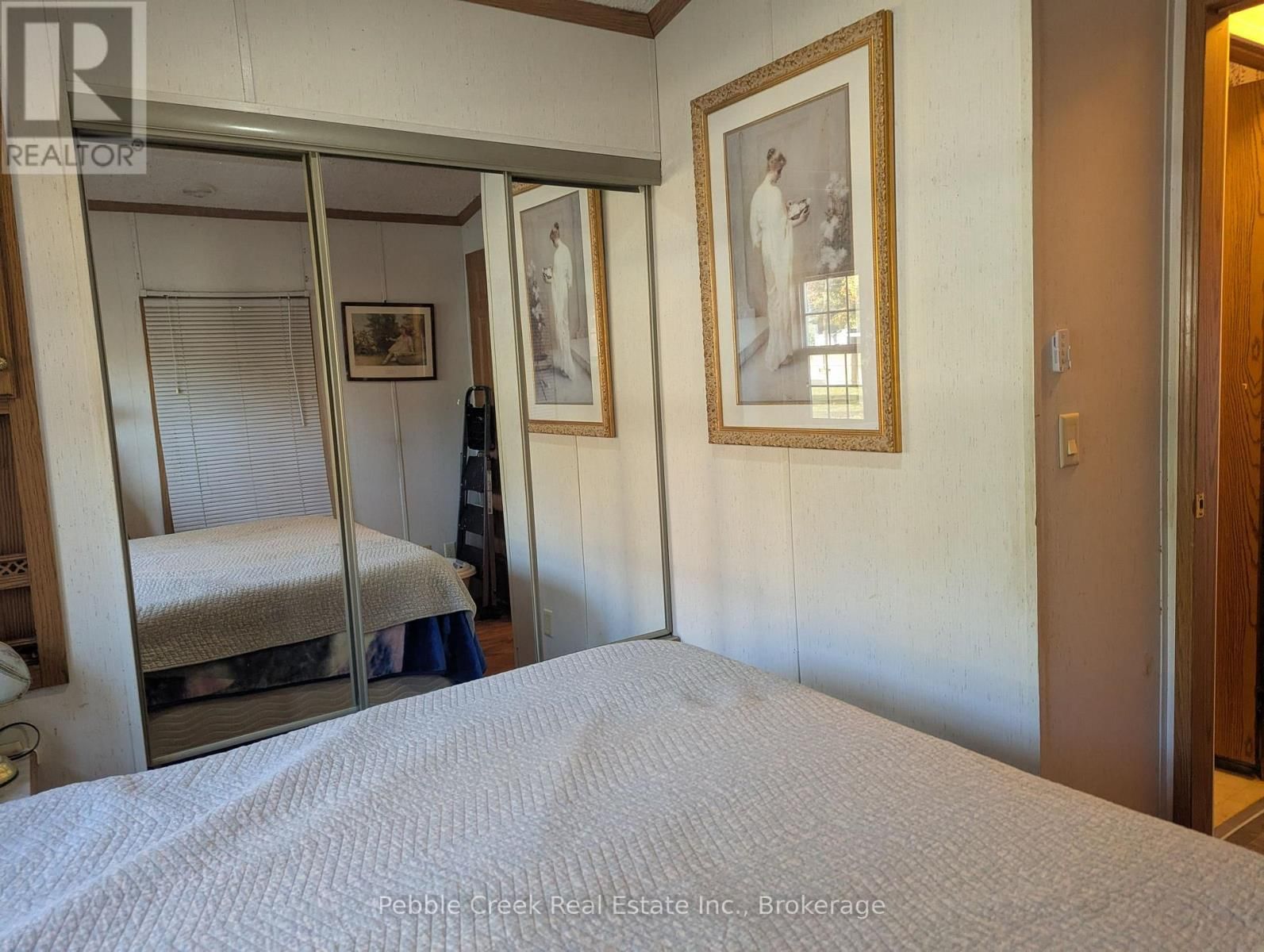 E8 - 77794 ORCHARD LINE Image 9