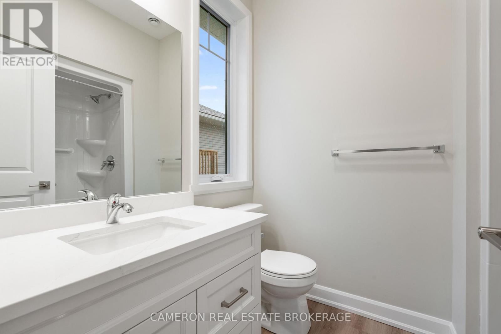 3149 MAURICY STREET Image 12