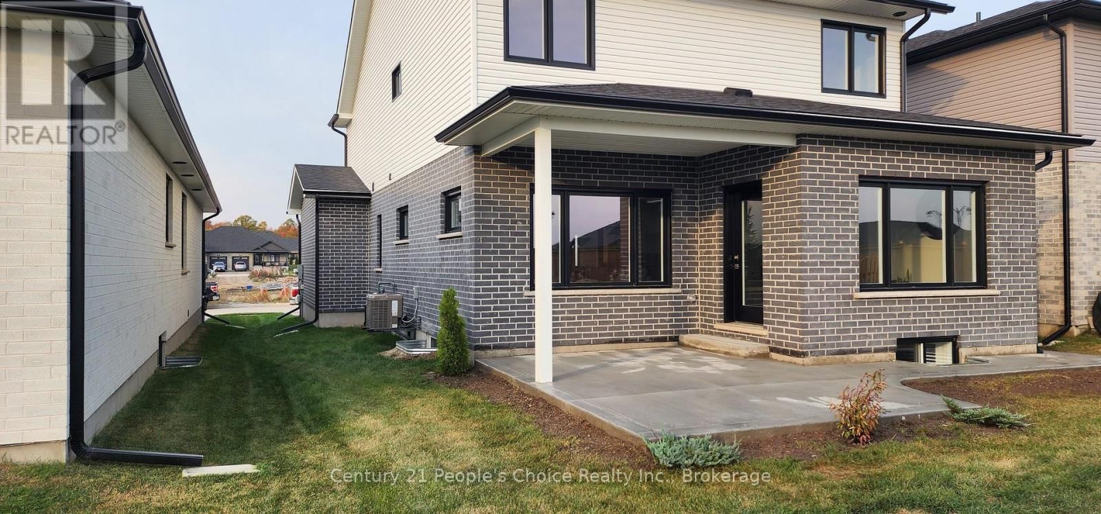 43 WEYMOUTH STREET Image 10