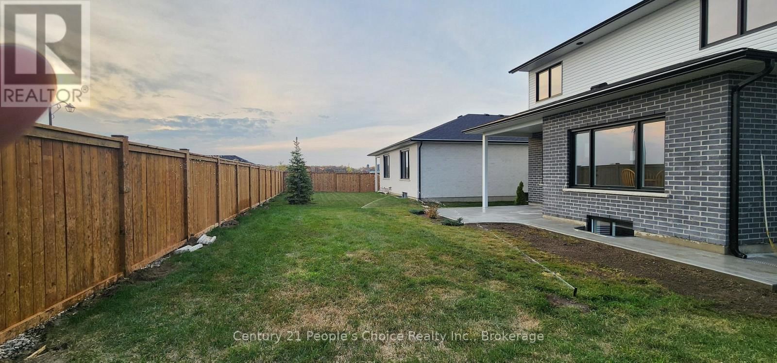 43 WEYMOUTH STREET Image 12