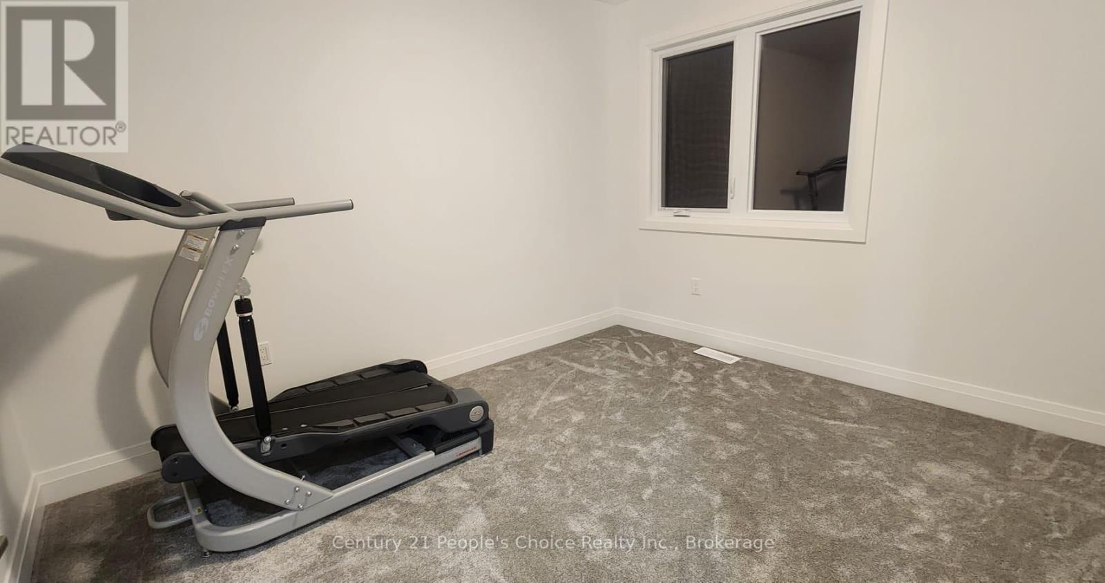 43 WEYMOUTH STREET Image 35