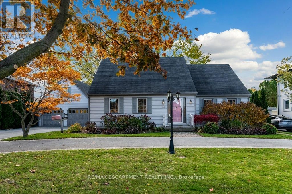 24 LAKE STREET Image 1