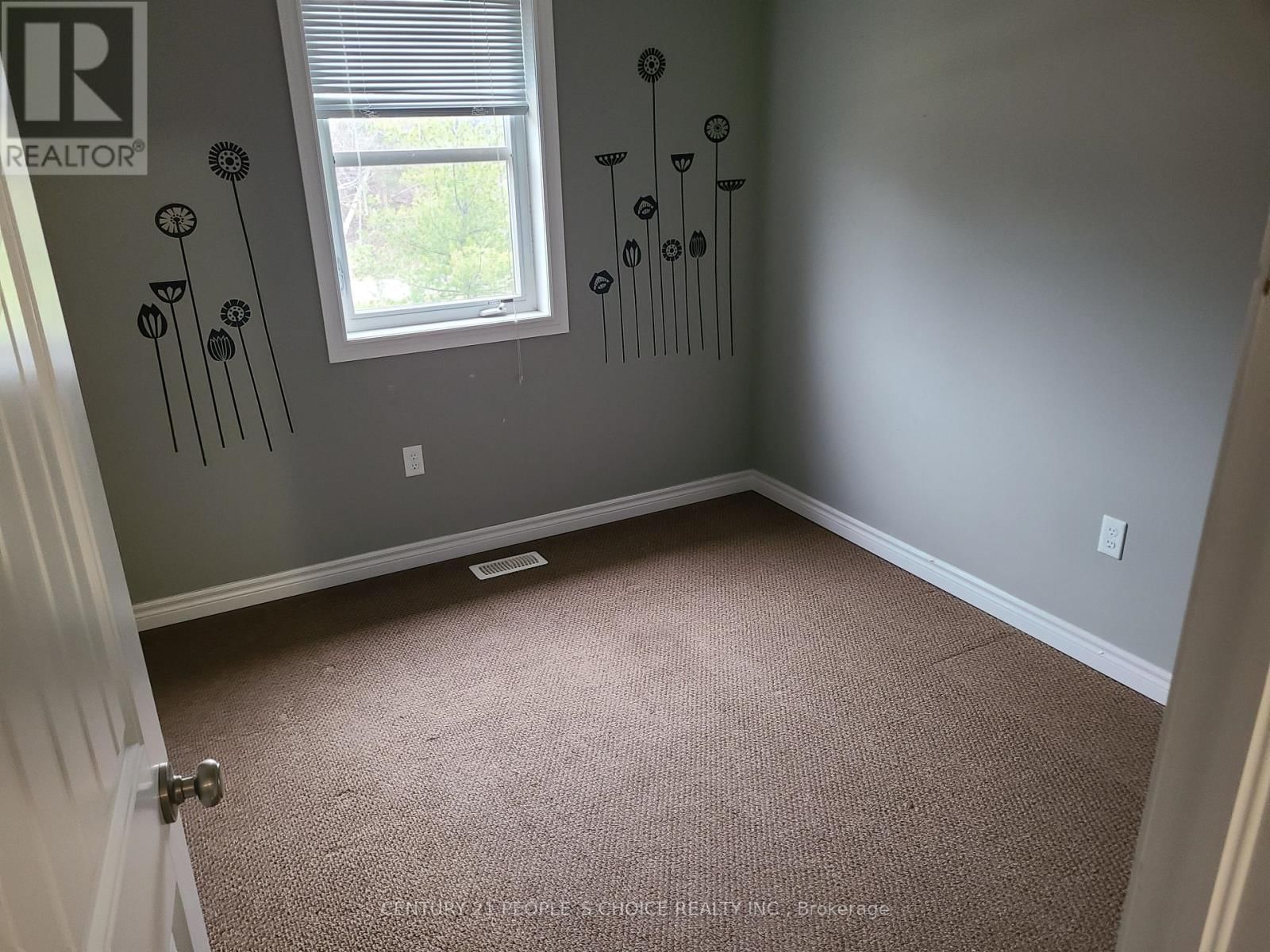 24 - 535 MARGARET STREET Image 16