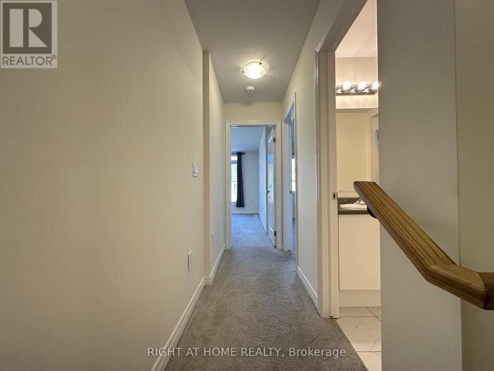 22 - 40 ZINFANDEL DRIVE Image 18