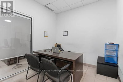 Image #1 of Commercial for Sale at Hartzel, St. Catharines , Ontario