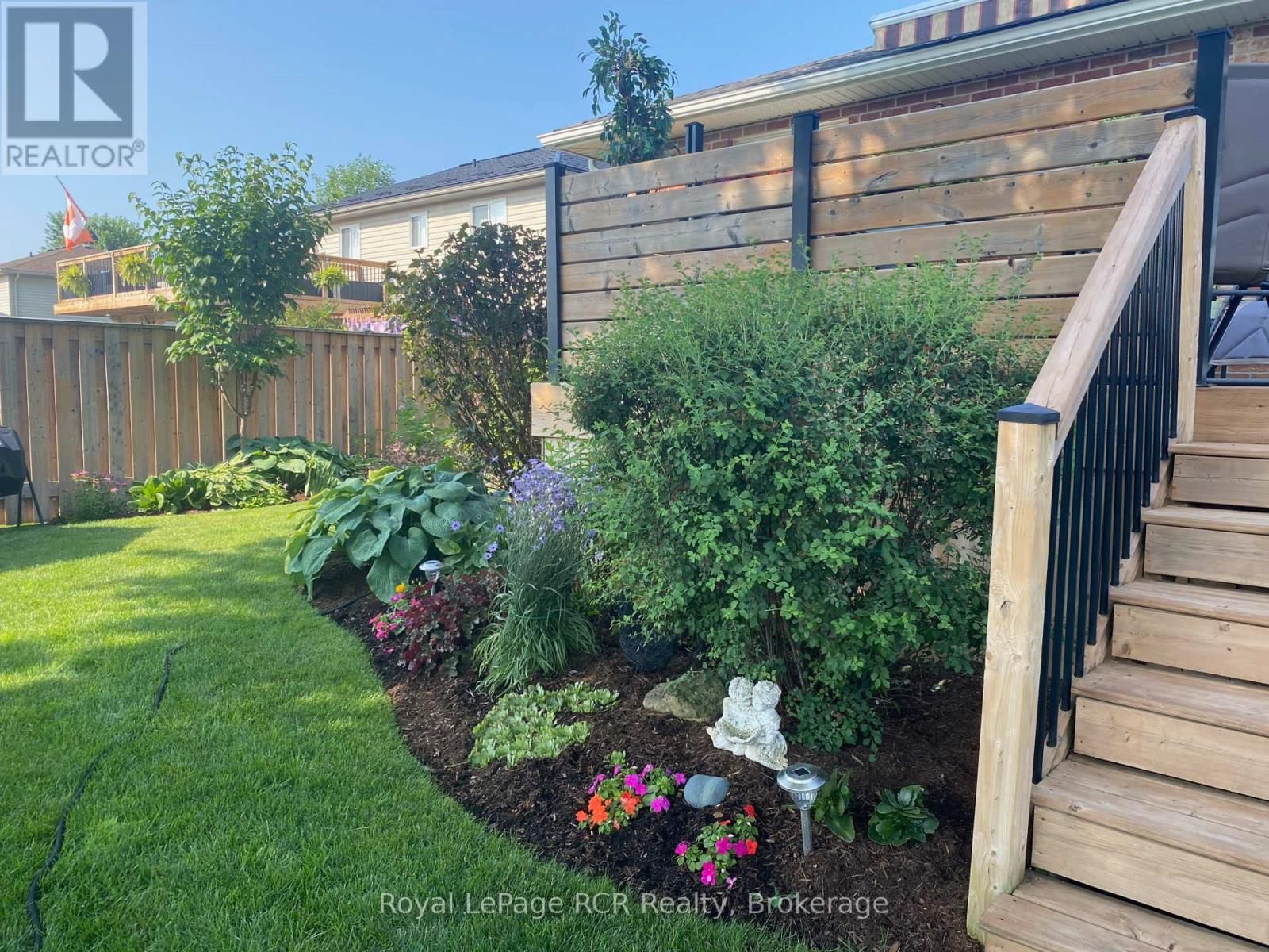 219 16TH AVENUE CRESCENT Image 43