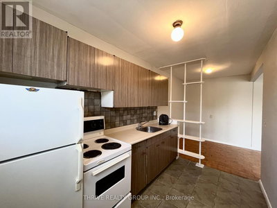 Commercial for Rent in Ontario