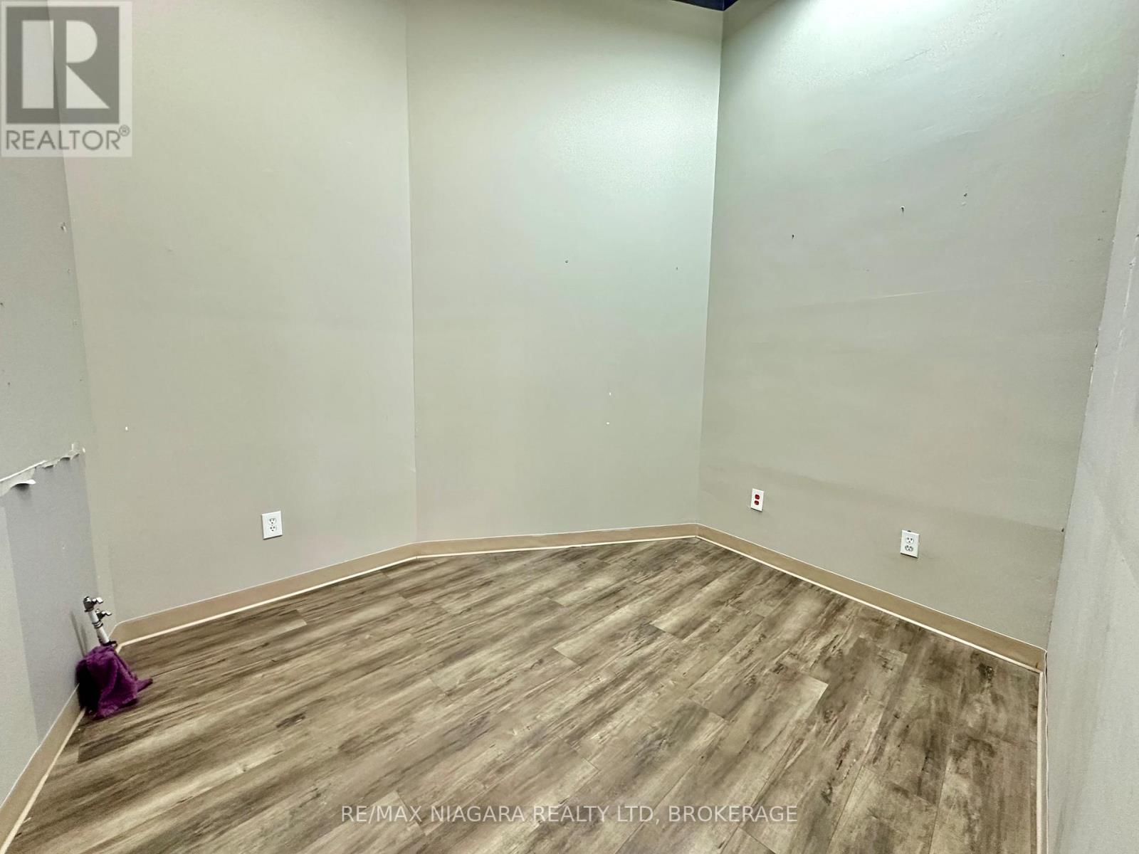 9 - 17 EAST MAIN STREET Image 10