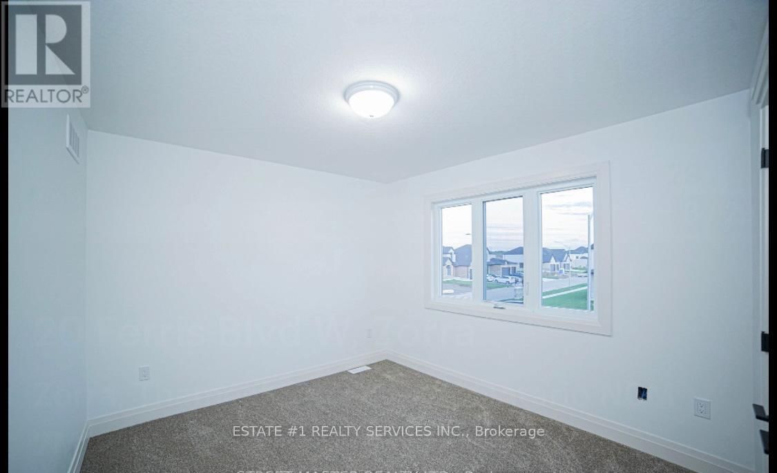 20 FERRIS BOULEVARD WEST Image 15