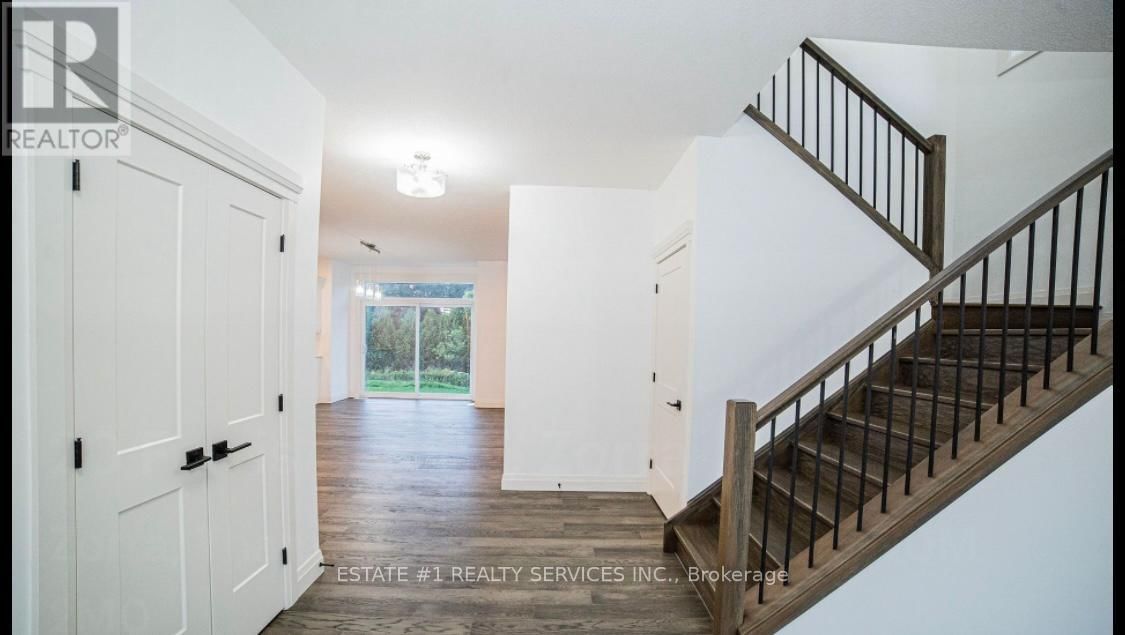 20 FERRIS BOULEVARD WEST Image 6