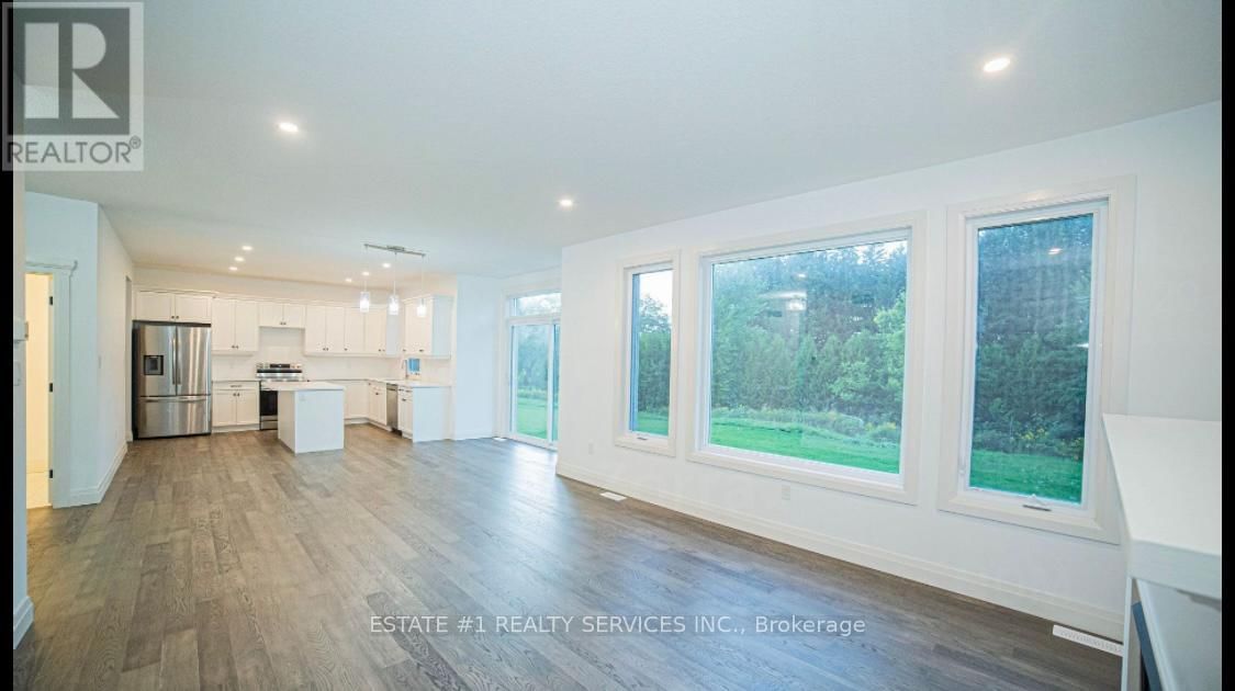 20 FERRIS BOULEVARD WEST Image 8