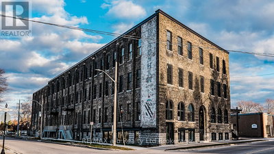 Commercial for Rent in Ontario