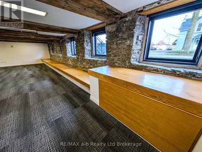 Commercial for Rent in Ontario