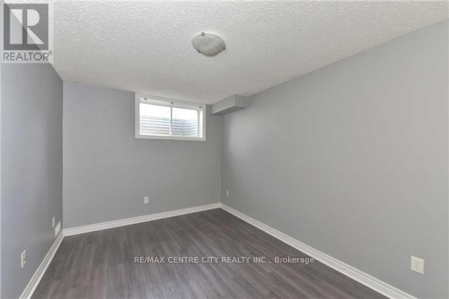 31 - 600 SARNIA ROAD Image 15