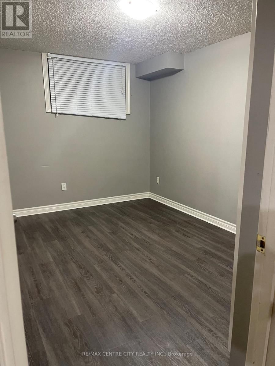 31 - 600 SARNIA ROAD Image 26