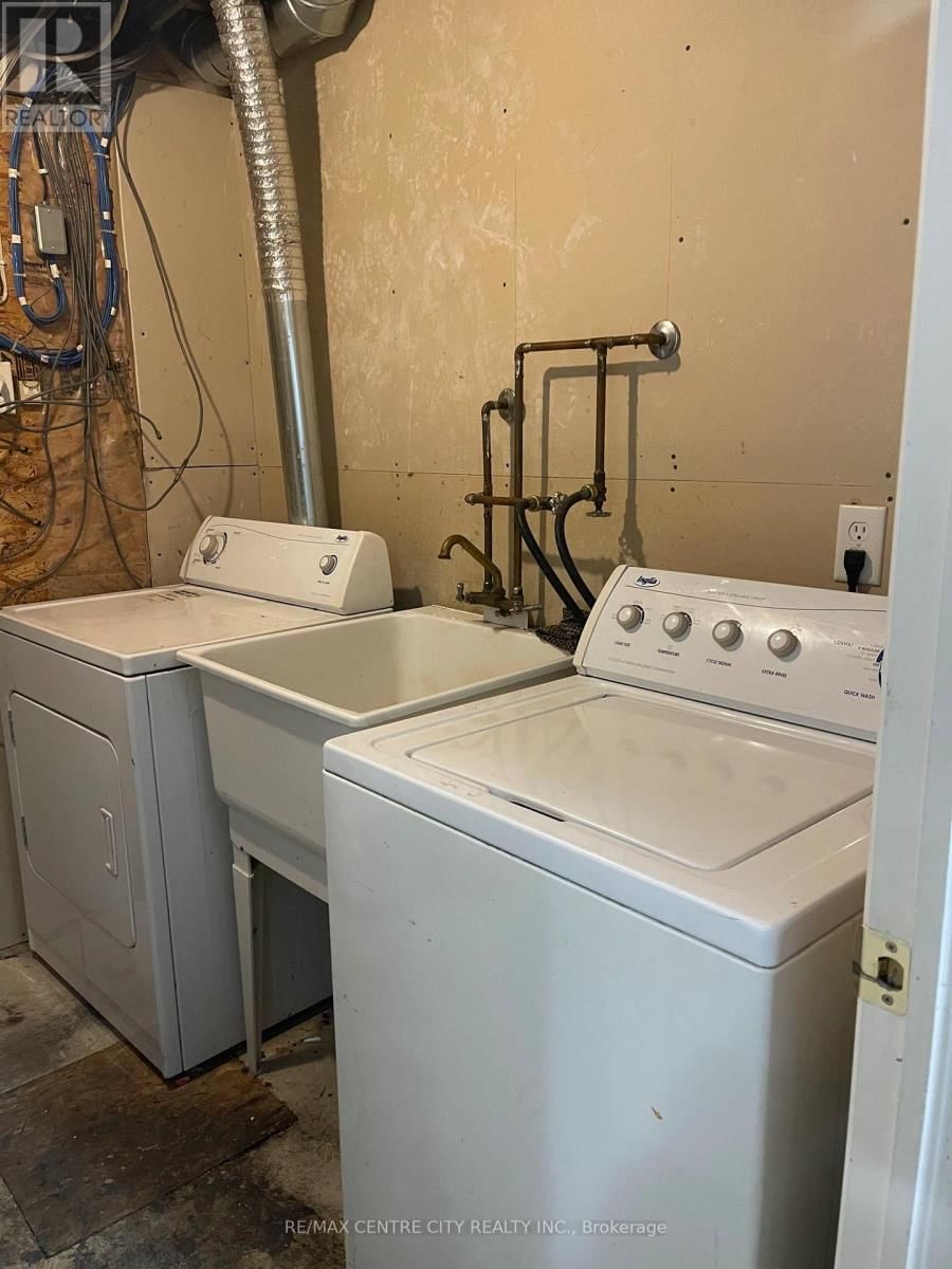 31 - 600 SARNIA ROAD Image 29