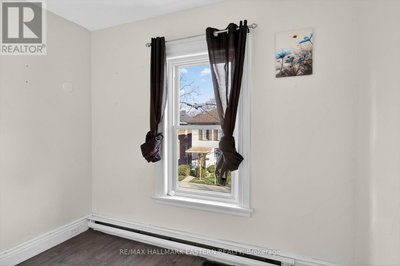 Image #1 of Commercial for Sale at Thomas, Peterborough , Ontario