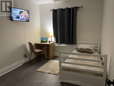 Image #1 of Commercial for Sale at Thomas, Peterborough , Ontario