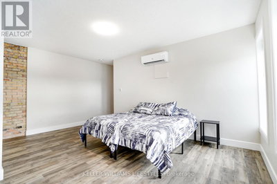 Image #1 of Commercial for Sale at Talbot, St. Thomas, Ontario