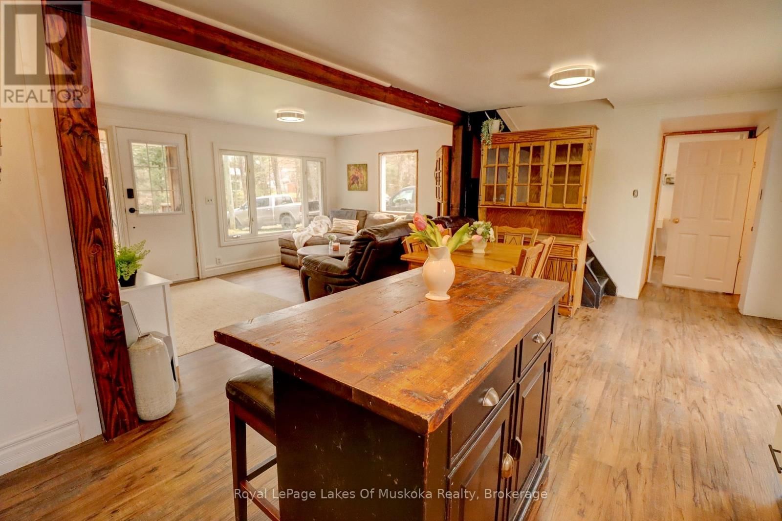 6 HIBBERD LANE Image 12