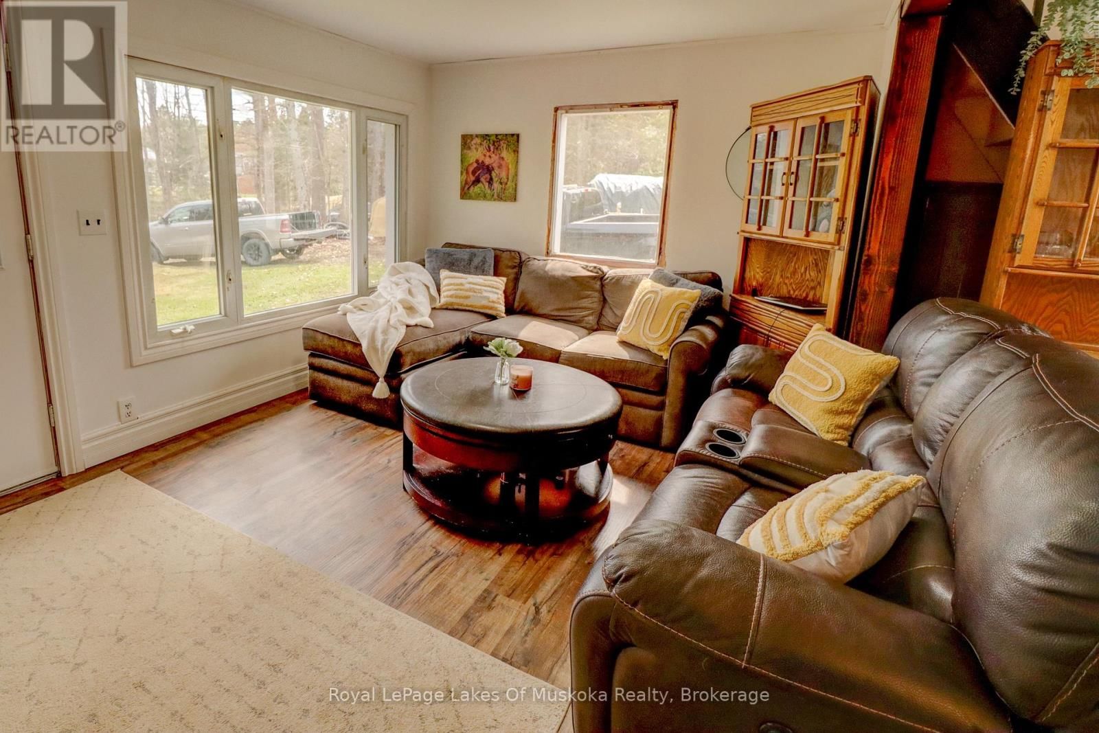 6 HIBBERD LANE Image 9