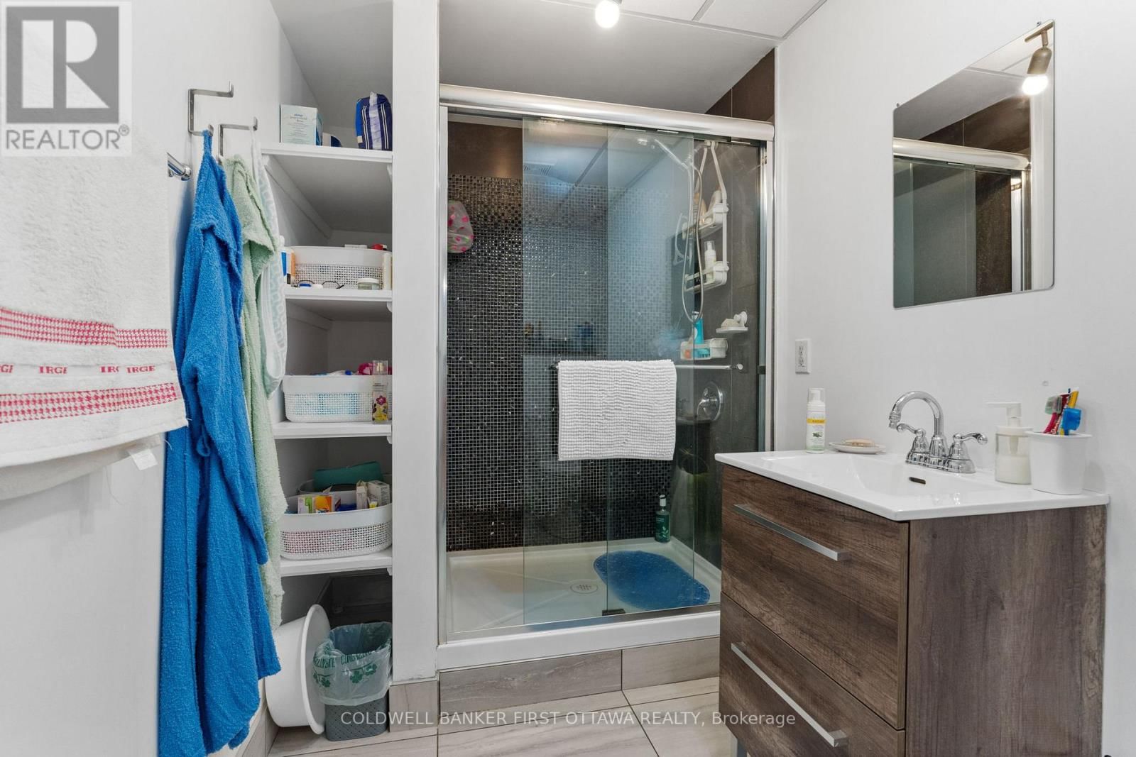 1623 CLAYMOR AVENUE Image 43