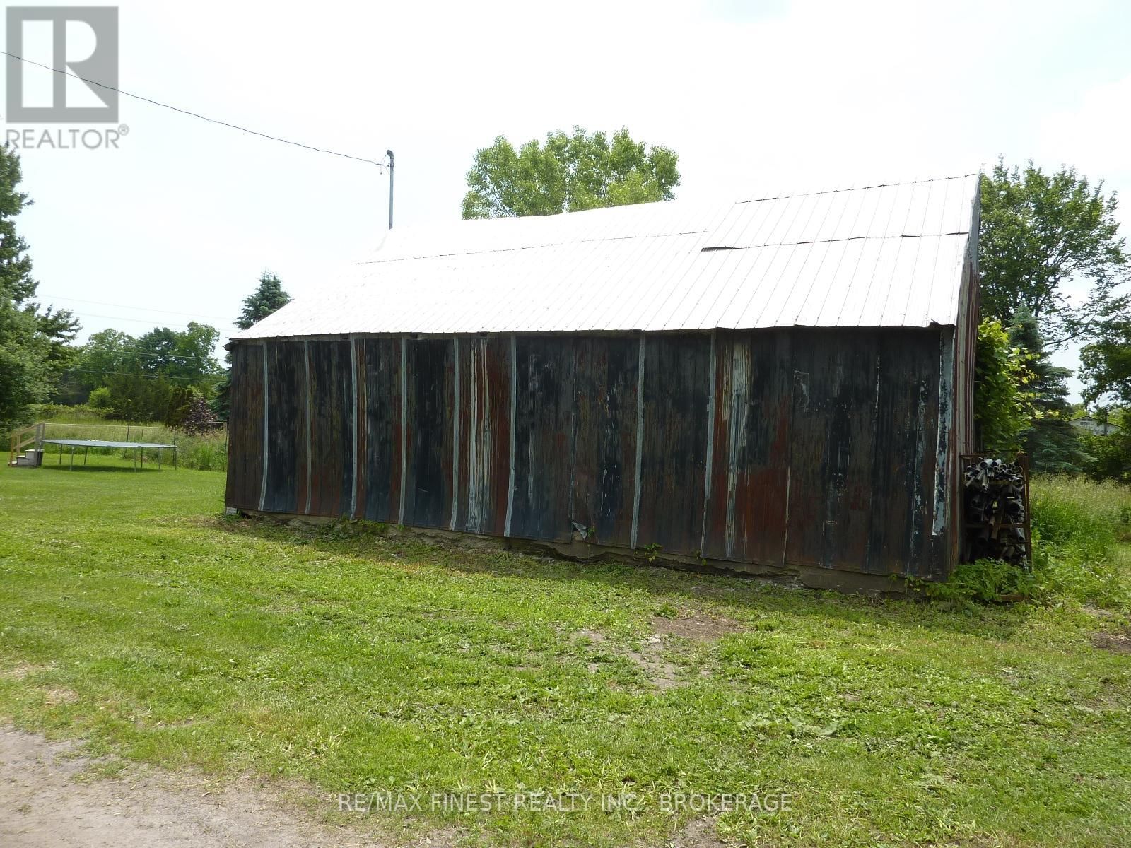 2935 COUNTY ROAD 9 Image 34