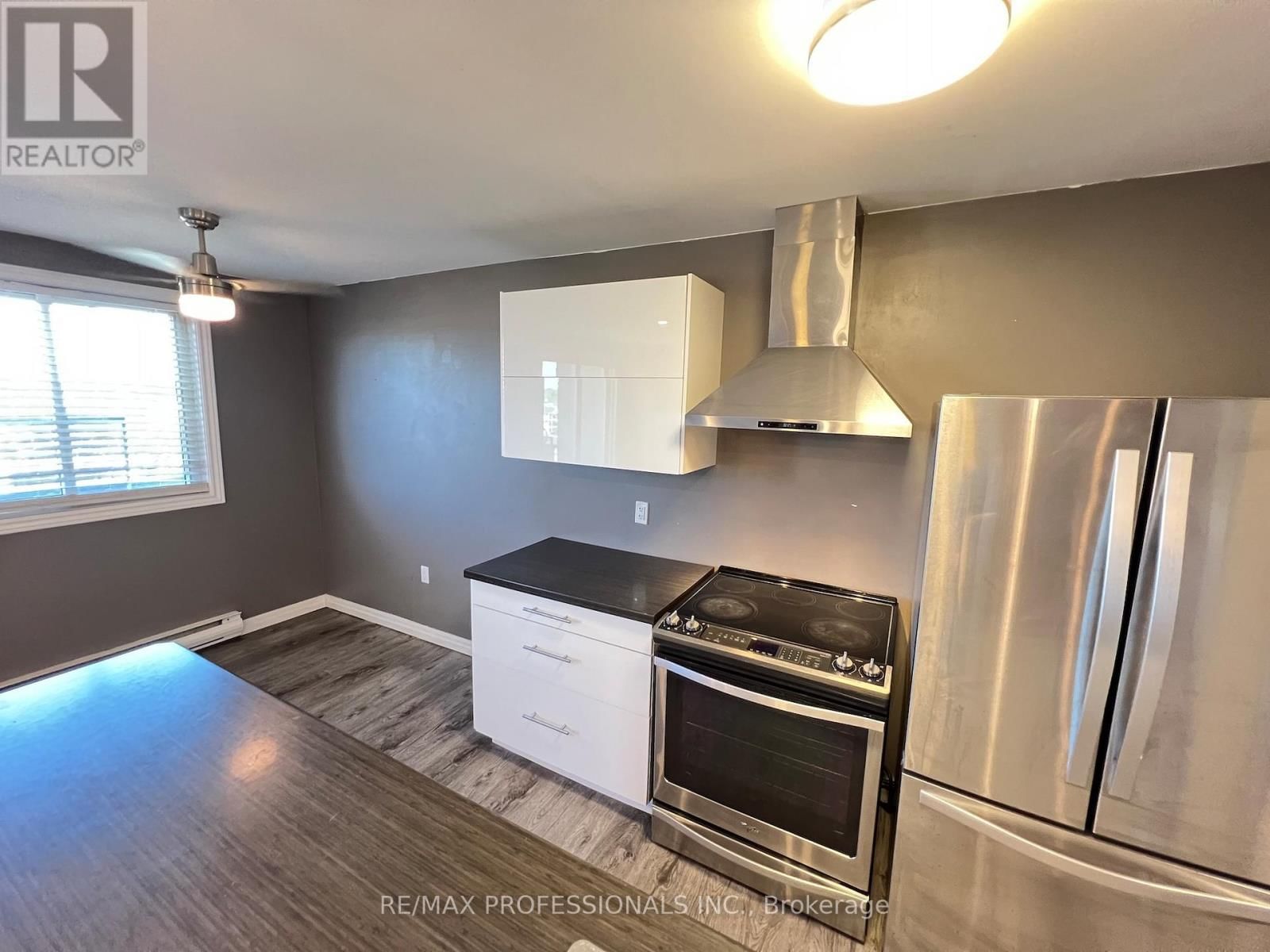 601 - 1102 JALNA BOULEVARD Image 10