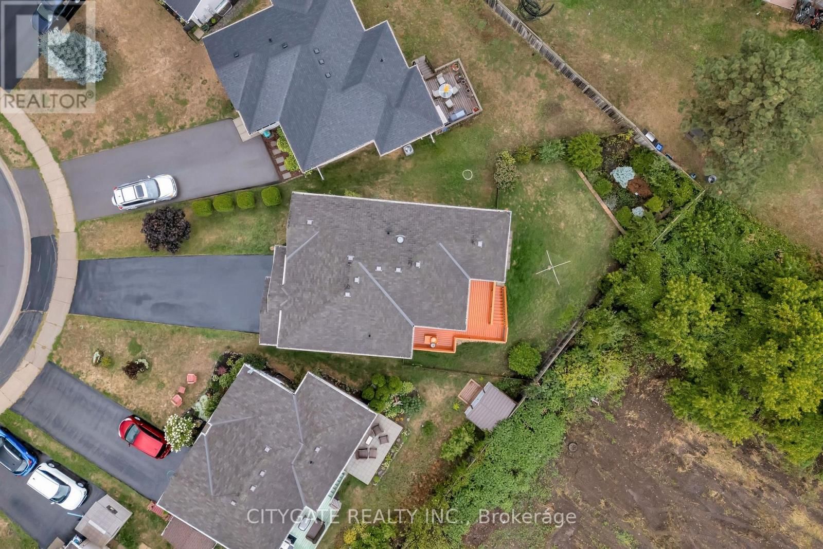 43 FOLLWELL CRESCENT Image 42