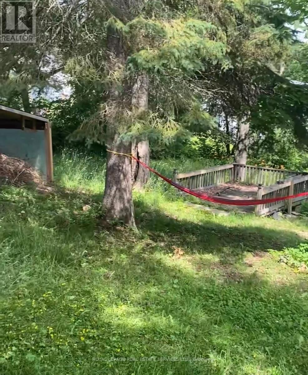 16 CORA STREET EAST Image 13