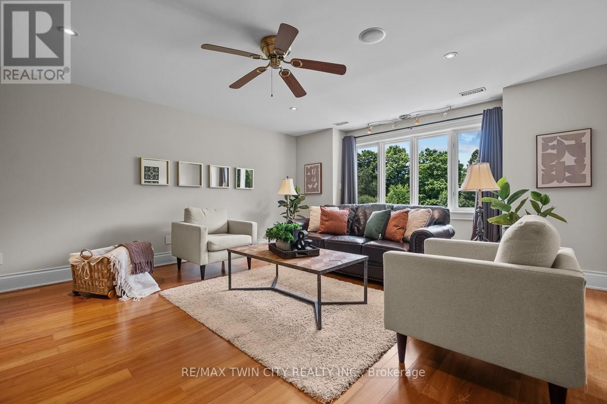 1532 6TH CONCESSION ROAD WEST Image 24