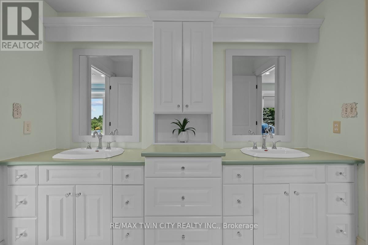 1532 6TH CONCESSION ROAD WEST Image 26