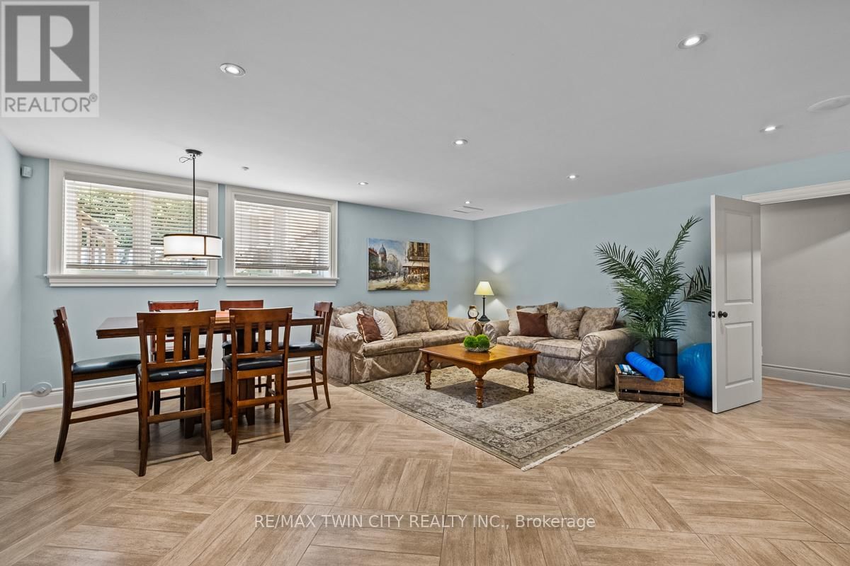 1532 6TH CONCESSION ROAD WEST Image 44