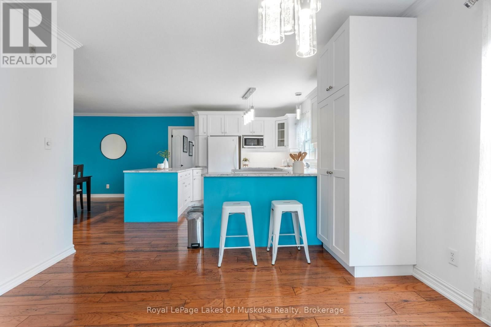 308 - 24 ONTARIO STREET Image 17