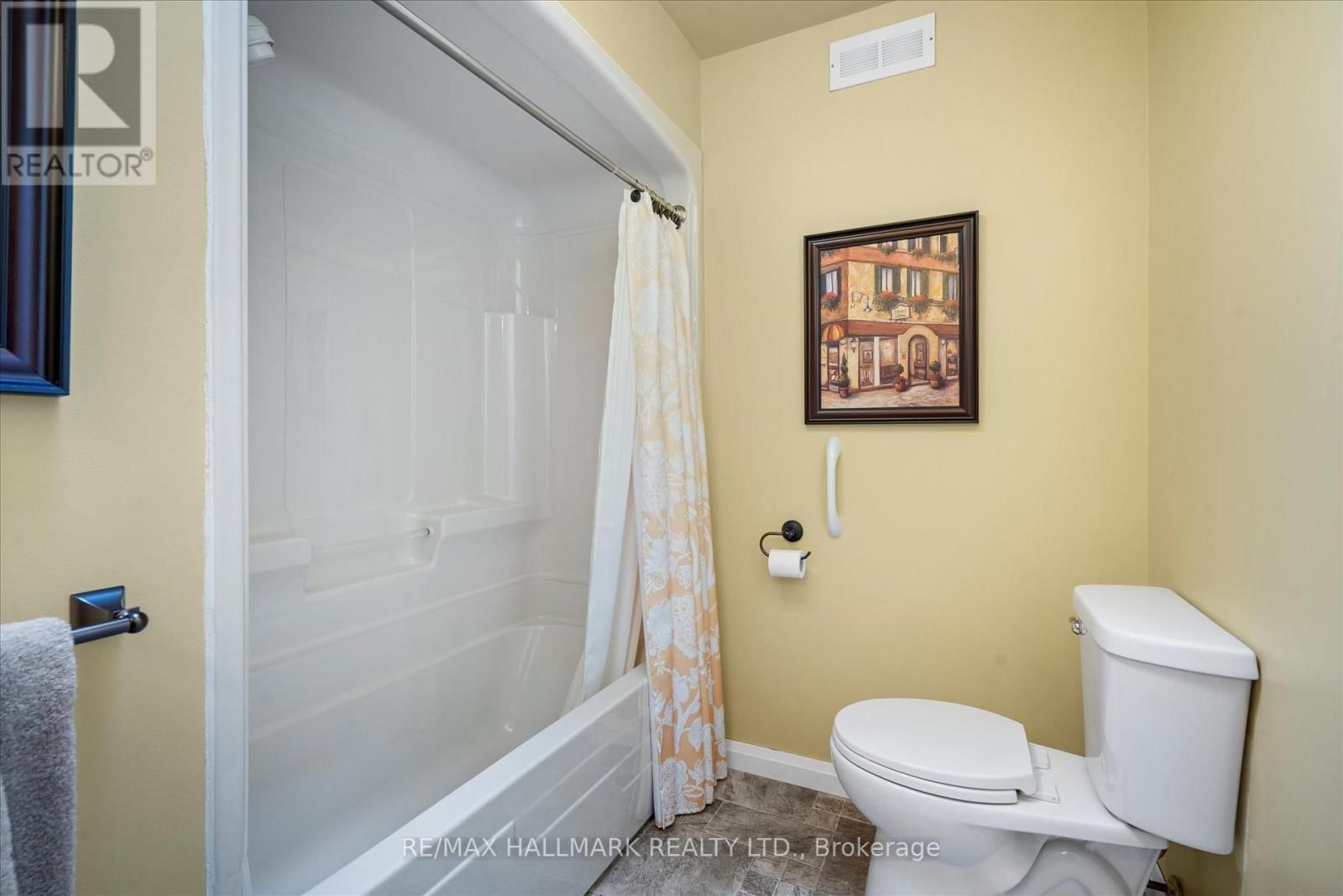 6 EVANS DRIVE Image 32