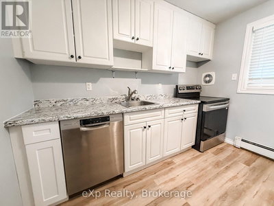 Commercial for Rent in Ontario