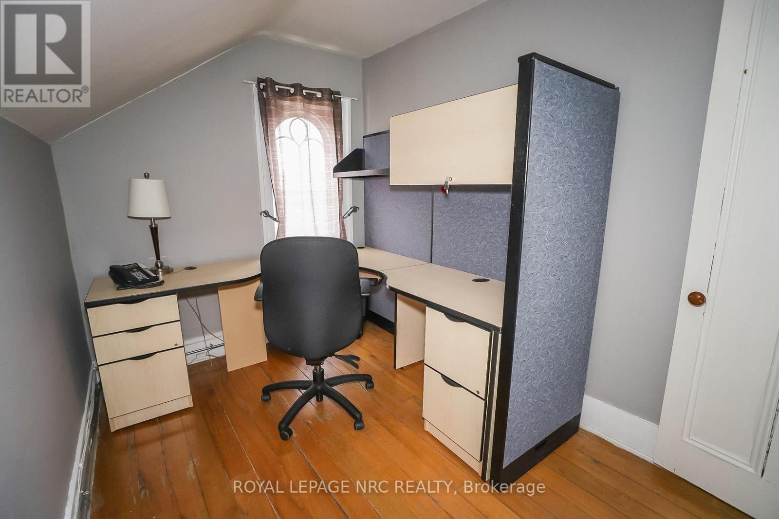 264 RIDGE ROAD NORTH Image 30