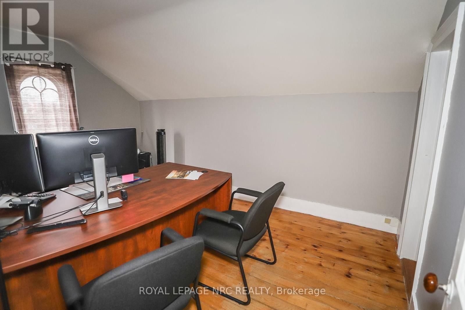 264 RIDGE ROAD NORTH Image 31