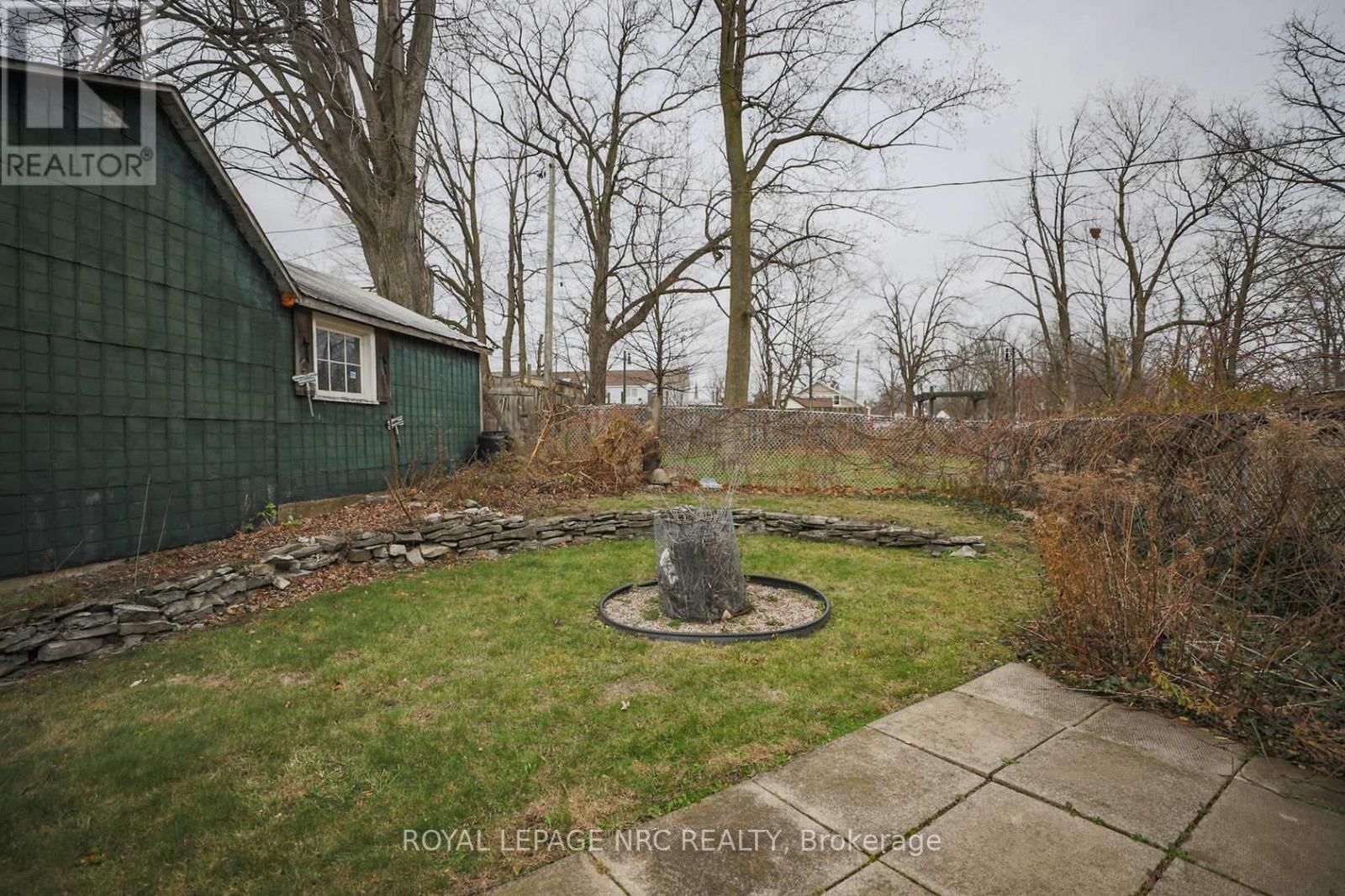 264 RIDGE ROAD NORTH Image 43