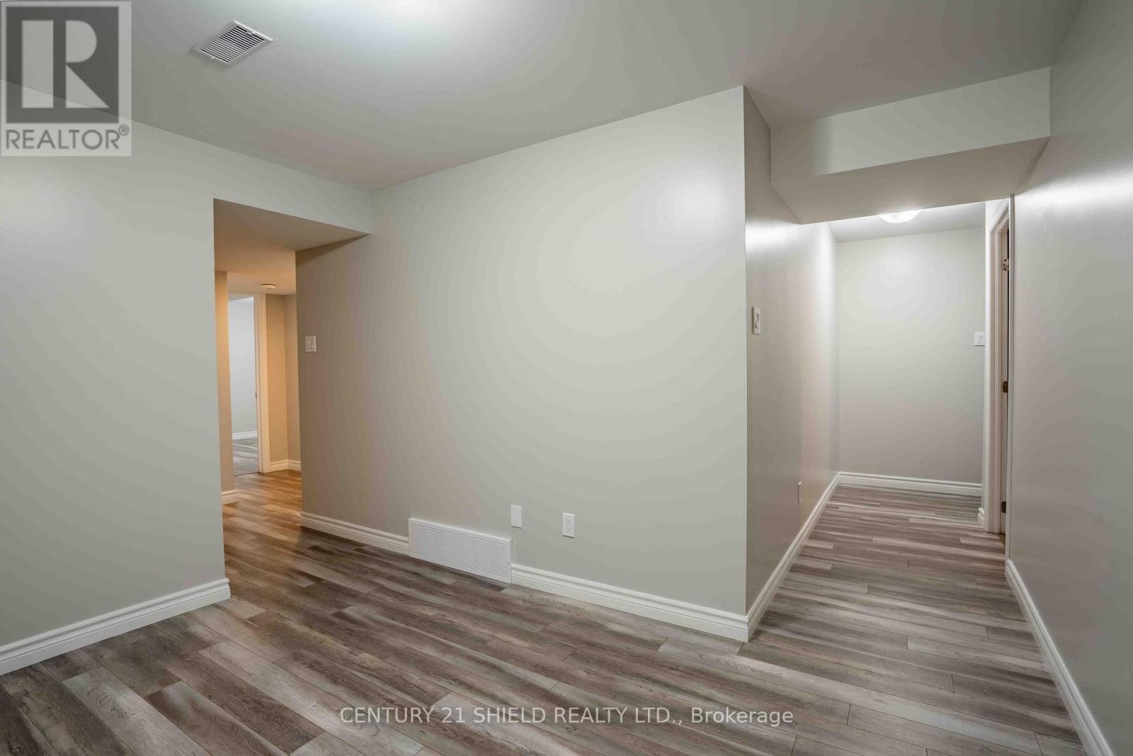 223 THIRD STREET WEST Image 11