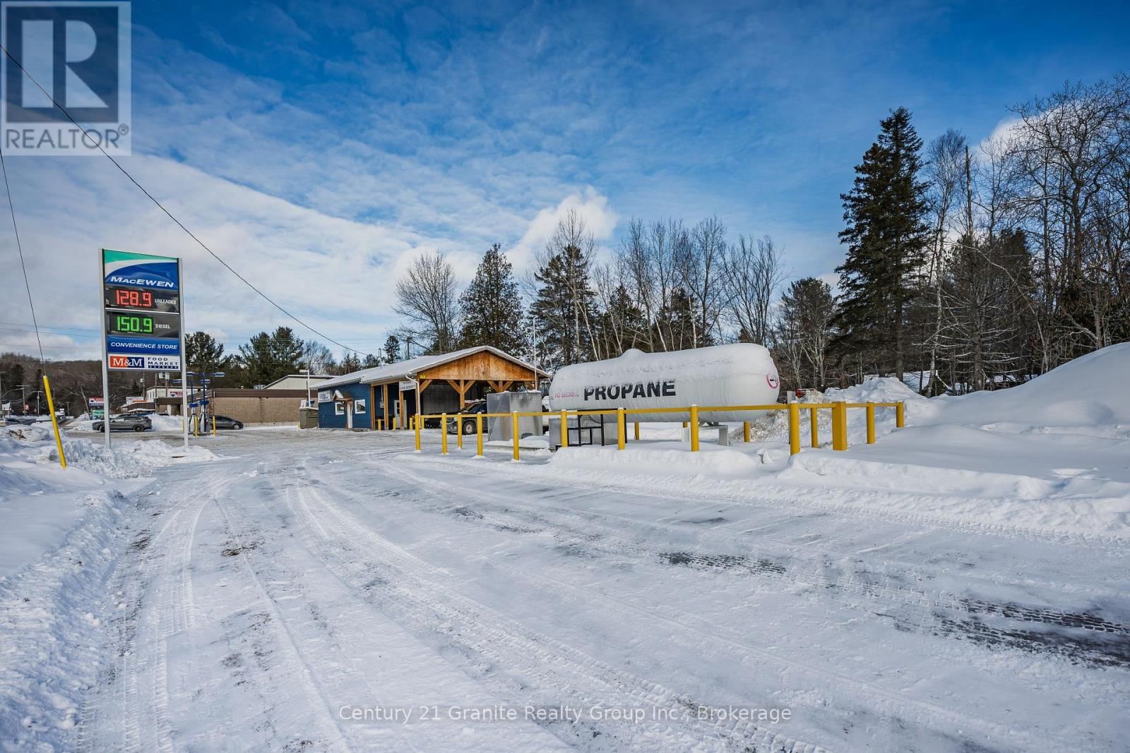 2246 LOOP ROAD Image 13