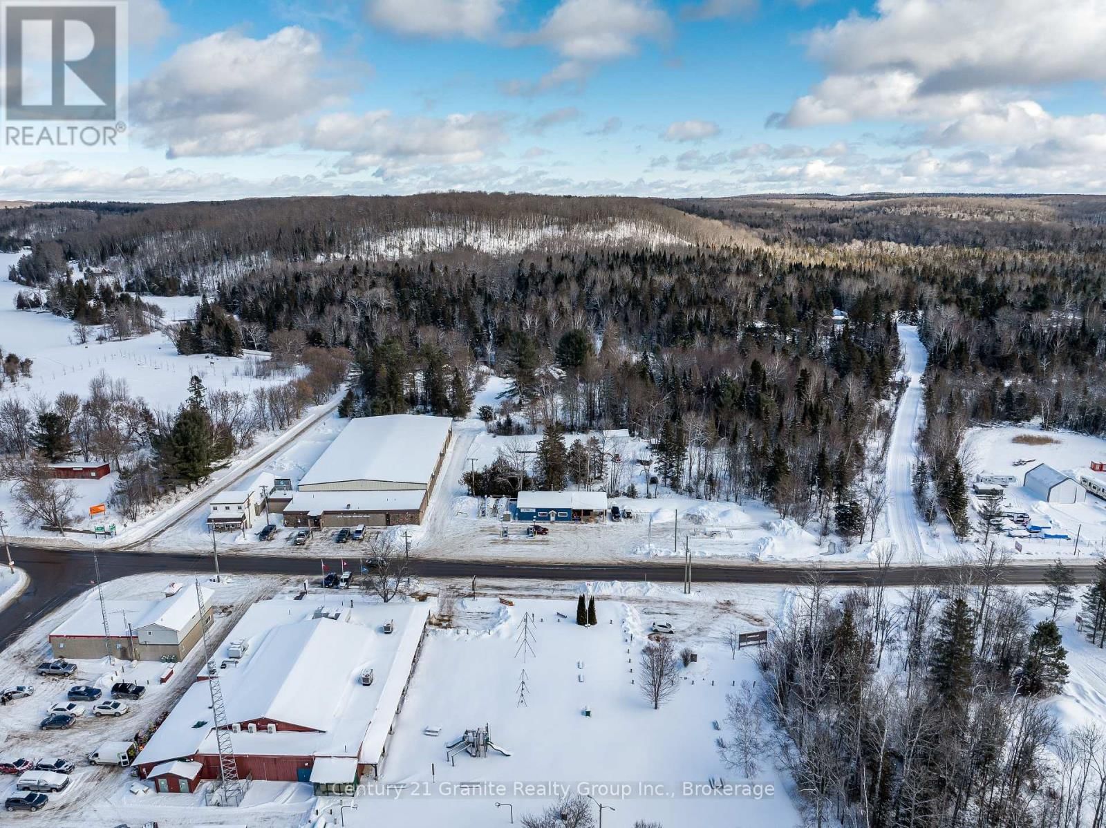 2246 LOOP ROAD Image 27