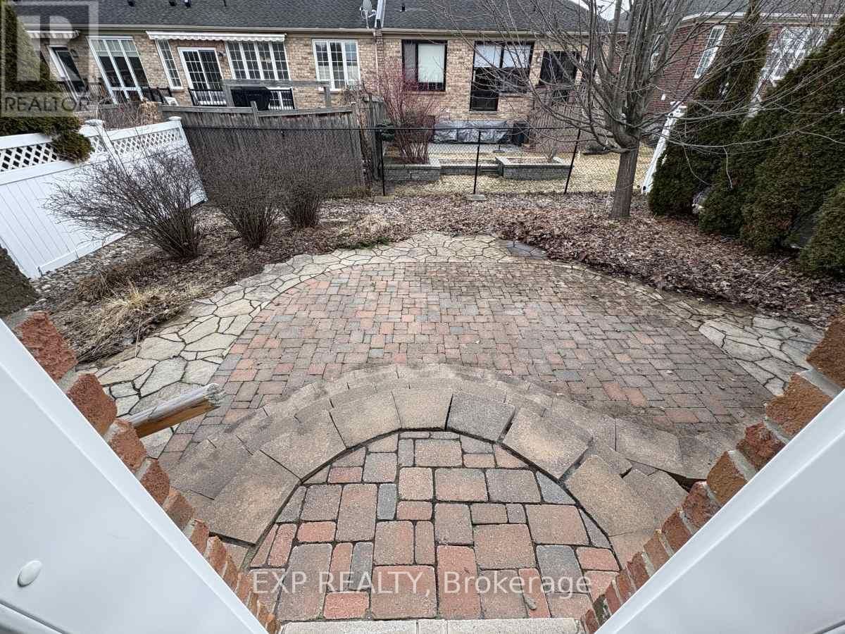 215 CAIRNSMORE CIRCLE Image 34