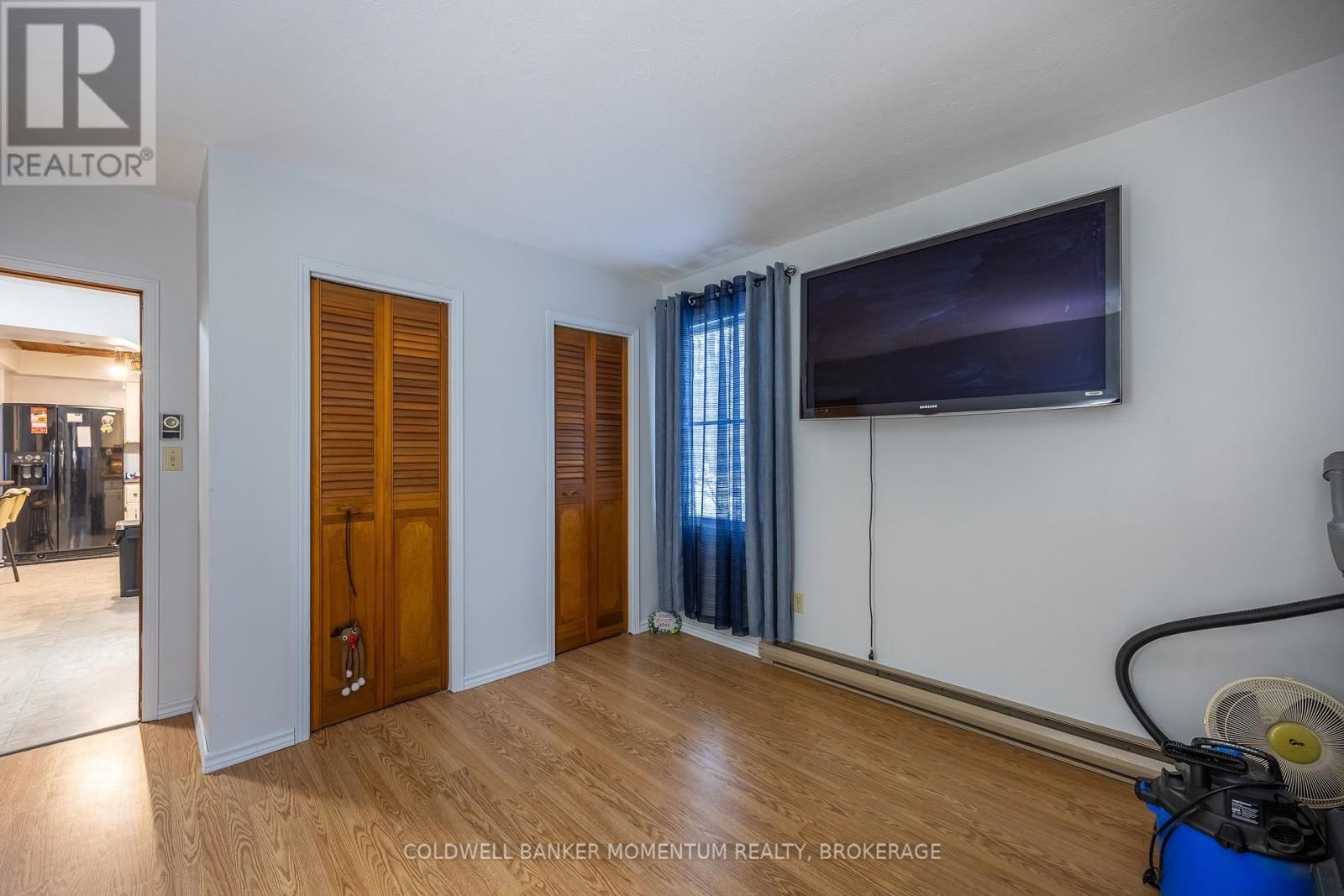 54428 TALBOT LINE Image 24